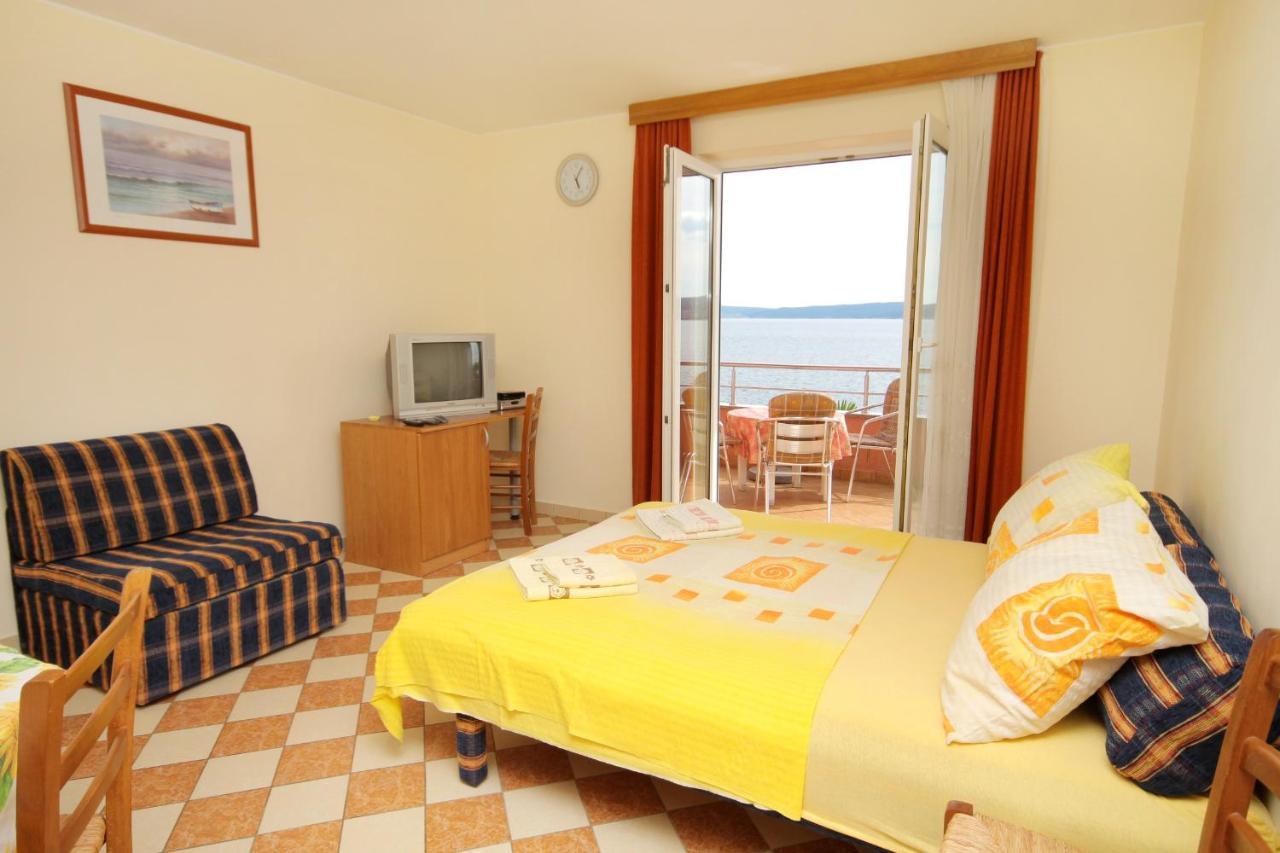 Apartments By The Sea Crikvenica - 2354 Екстер'єр фото